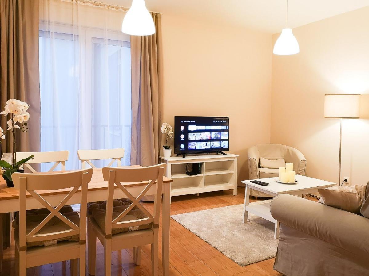 Filinhome Papa Suite 3 Novi Sad Extérieur photo