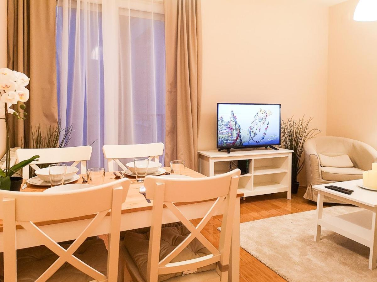 Filinhome Papa Suite 3 Novi Sad Extérieur photo